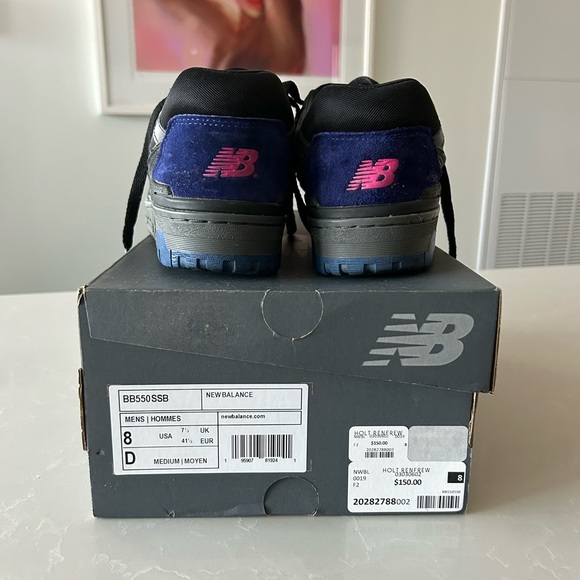 NEW BALANCE
BB550 Sneakers - Black/Blue Groove - Picture 6 of 14